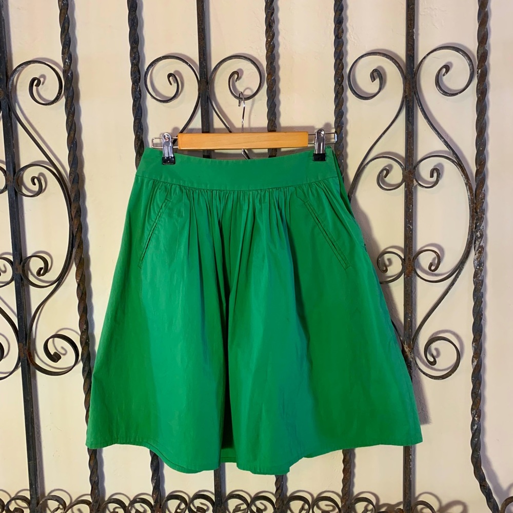 Banana Republic green skirt